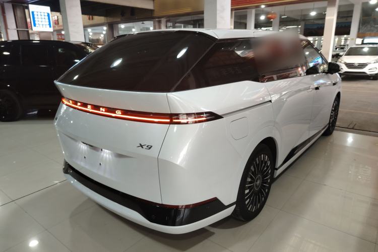 Used XPeng X9 2025 740 Ultra-Long Range Max