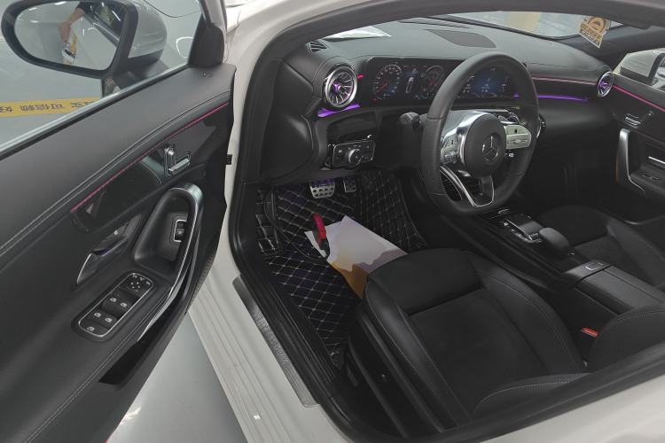 Used Mercedes-Benz A-Class 2021 A 200 L Sport Sedan Fashion Model