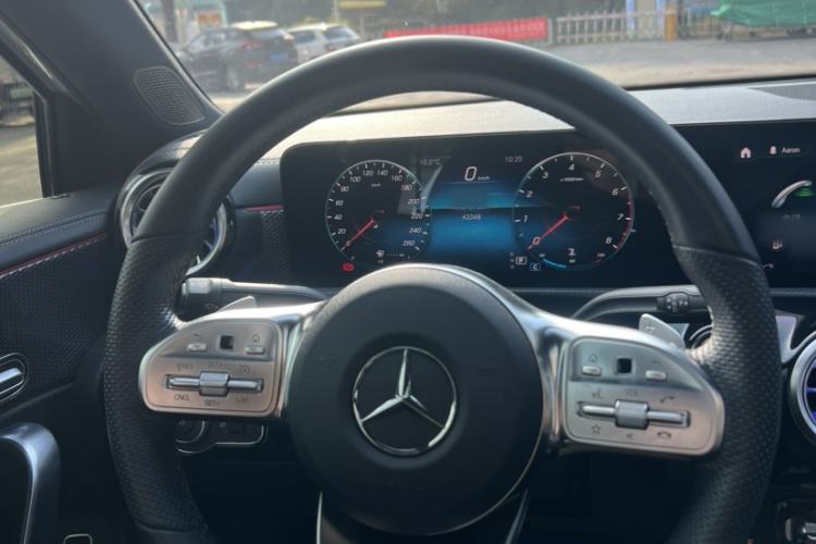 Used Mercedes-Benz A-Class 2021 A 200 L Sport Sedan Fashion Model
