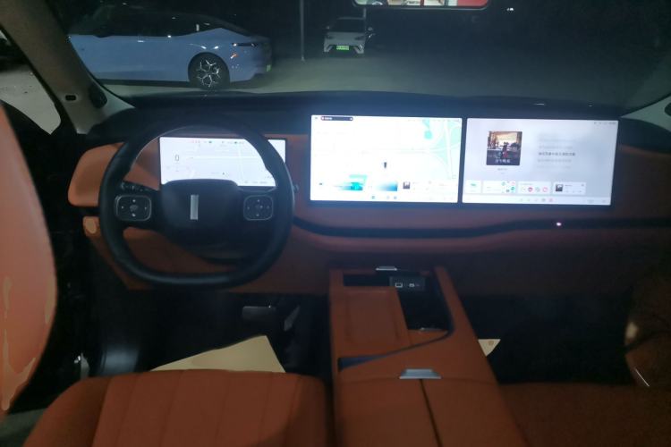 Used Wey Lanshan 2025 Four-Wheel Drive Max
