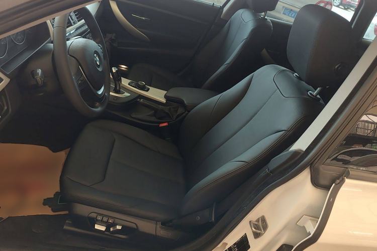 Used BMW 3 Series GT 2017 320i Sport Edition