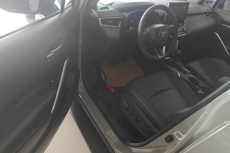 Used Toyota Corolla Cross 2022 2.0L Flagship Edition
