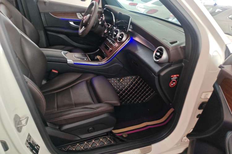 Used Mercedes-Benz GLC 2021 GLC 300 L 4MATIC Dynamic Model