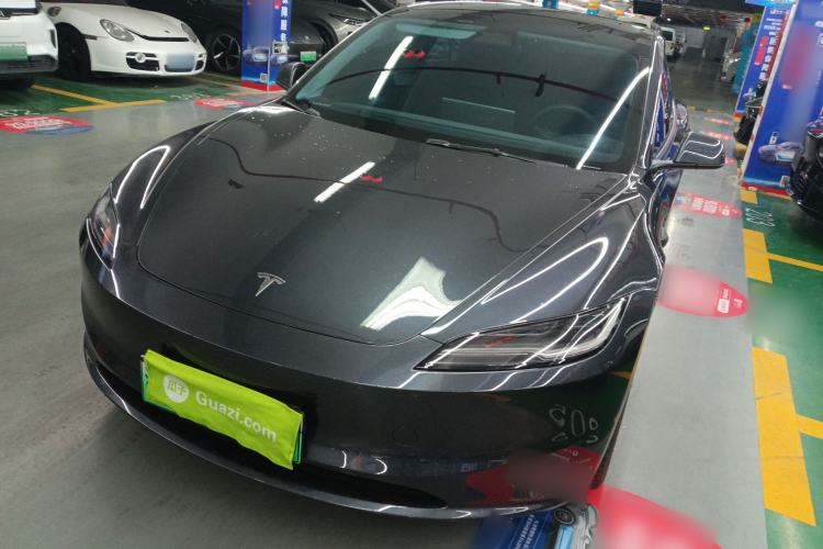 Used Tesla Model 3 2023 Long-Range All-Wheel-Drive Version