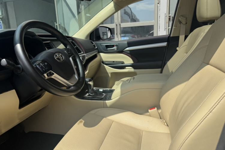 Used Toyota Highlander 2017 2.0T Four-Wheel Drive Luxury Edition 7 Seats
