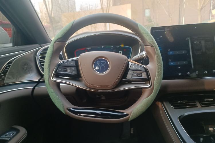 Used BYD Han 2023 DM-i Champion Edition 121KM Prestige Model
