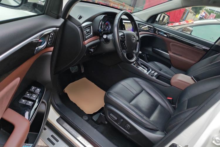 Used GAC Trumpchi GS8 2019 390T Two-Wheel Drive Luxury Smart Connectivity Version (7 Seats)
