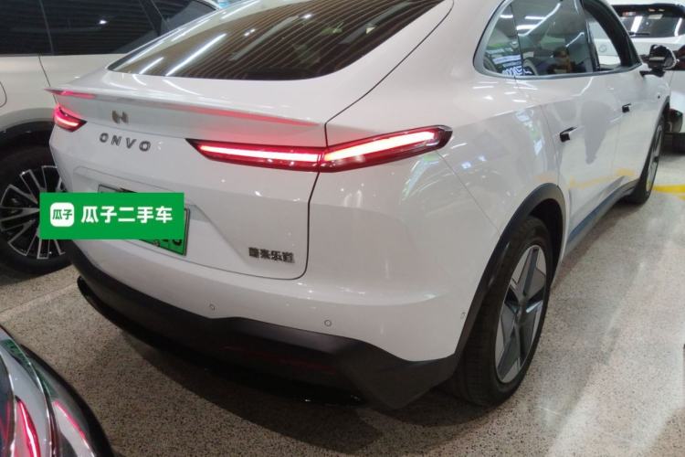 Used ONVO L60 2024 60 kWh Rear-Drive Version