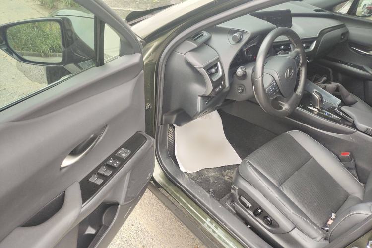 Used Lexus UX New Energy 2020 300e Pure·Joy Edition
