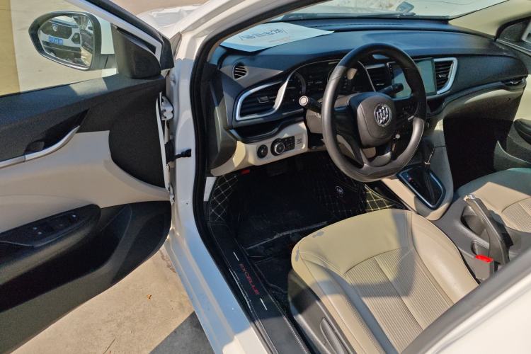 Used Buick GT 2017 15N Automatic Elite Version
