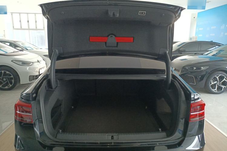 Used Volkswagen Phideon 2021 380TSI Luxury Edition