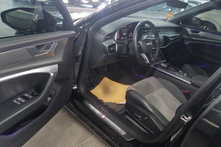 Used Audi A6L 2023 Revised 40 TFSI Luxury Dynamic Edition
