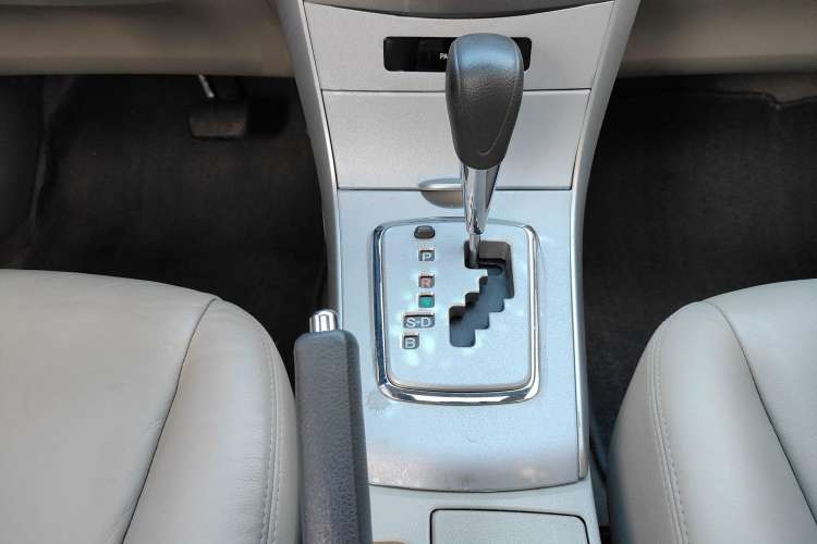 Used Toyota Corolla 2013 Special Edition 1.8L CVT ZhiKu GL-i
