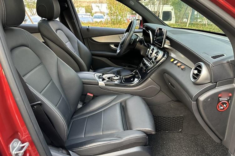 Used Mercedes-Benz GLC 2018 GLC 200 4MATIC
