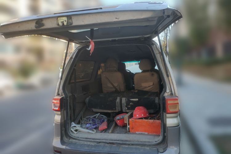 Used FORTHING Lingzhi 2017 Restyled M3L 1.6L 7-Seater Comfort Version