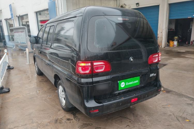 Used FORTHING Lingzhi 2023 M5L 1.6L Base Model 5 Seats
