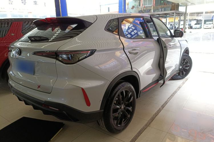 Used Changan X5 PLUS 2024 1.5T DCT ZhiZun Version
