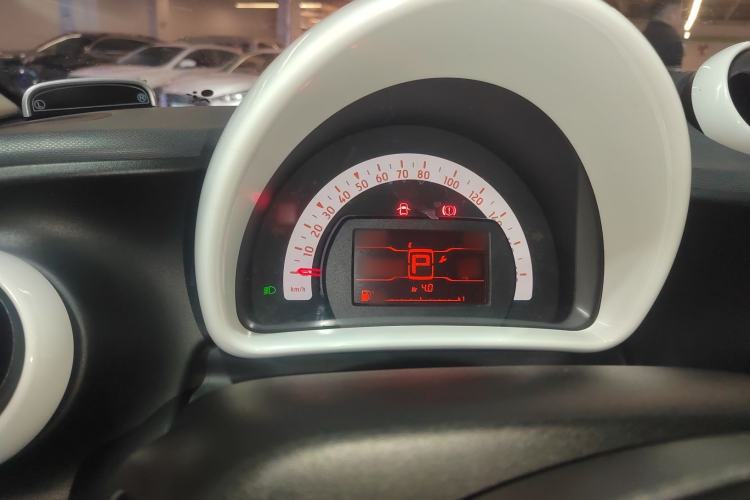 Used  forfour 2016 1.0L 52 kW Dynamic Edition