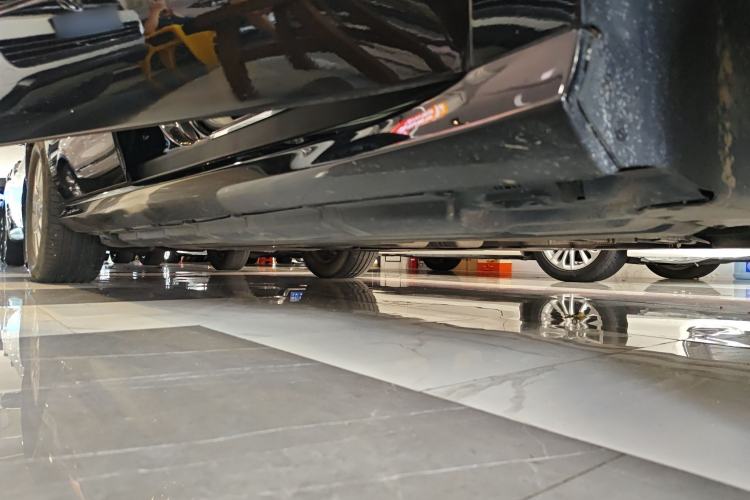 Used Mercedes-Benz R-Class 2014 R 320 4MATIC Business Model