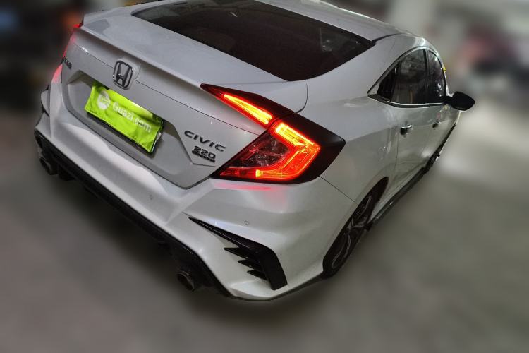 Used Honda Civic 2019 220TURBO CVT Power Edition China VI Emission Standard
