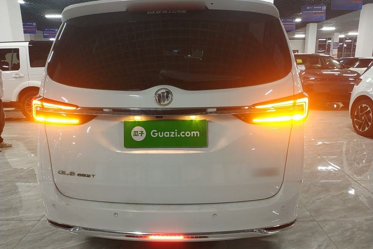 Used Buick GL8 2021 Land Cruiser Executive Class 652T Luxury Model
