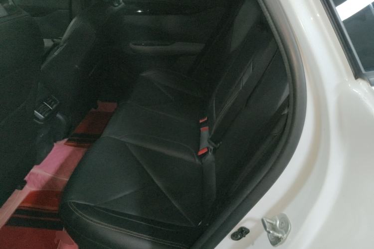 Used Changan UNI-V 2022 1.5T Prestige Version
