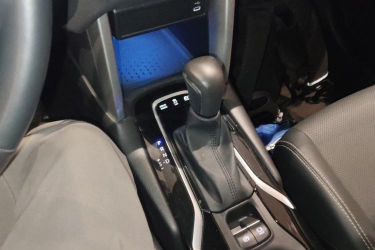 Used Toyota FRONTLANDER 2023 2.0L Smart Electric Hybrid Dual-Engine Deluxe Version
