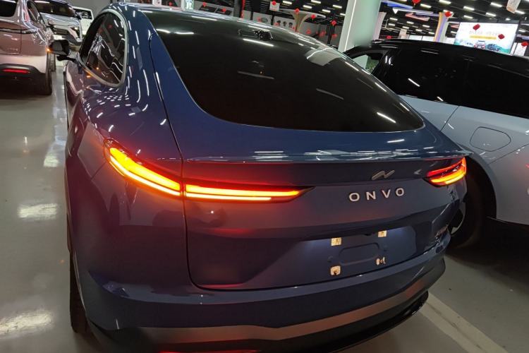 Used ONVO L60 2024 60 kWh All-Wheel Drive
