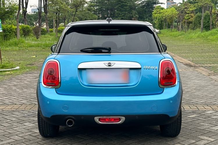 Used  MINI 2015 1.5T COOPER Fun Five-Door Edition
