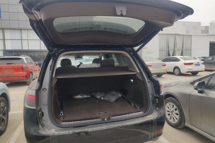 Used Hima AITO M9 2025 Extended-Range Ultra Version 52 kWh 5-Seater Edition