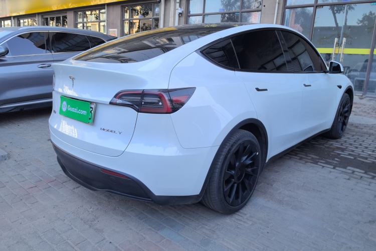 Used Tesla Model Y 2024 Rear-Wheel-Drive Version
