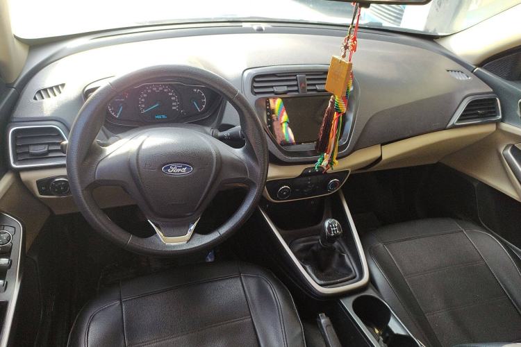 Used Ford Escort 2015 1.5L Manual Comfort Model
