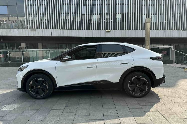 Used Volkswagen ID.UNYX 2024 Pro Long-Range Version