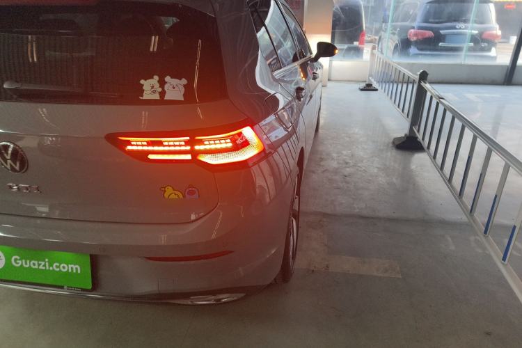 Used Volkswagen Golf 2021 200TSI DSG Pro
