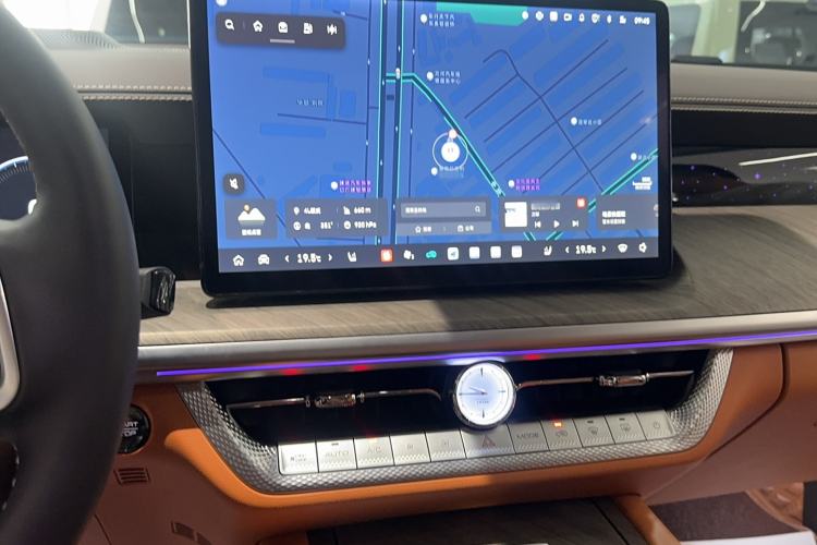 Used Tank 500 New Energy 2025 Hi4-Z
