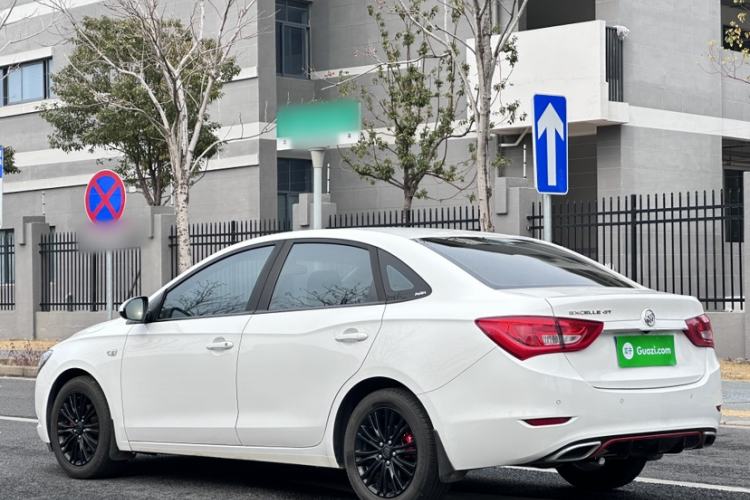 Used Buick GT 2017 15N Automatic Elite Version
