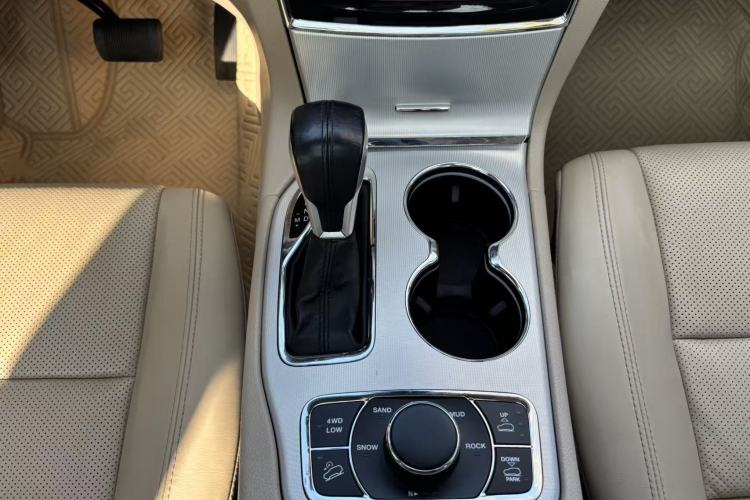 Used  Grand Cherokee 2020 3.0L Elite Navigation Edition
