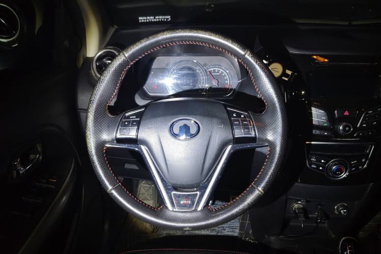 Used Great Wall M4 2014 1.5L manual Comfort trim level