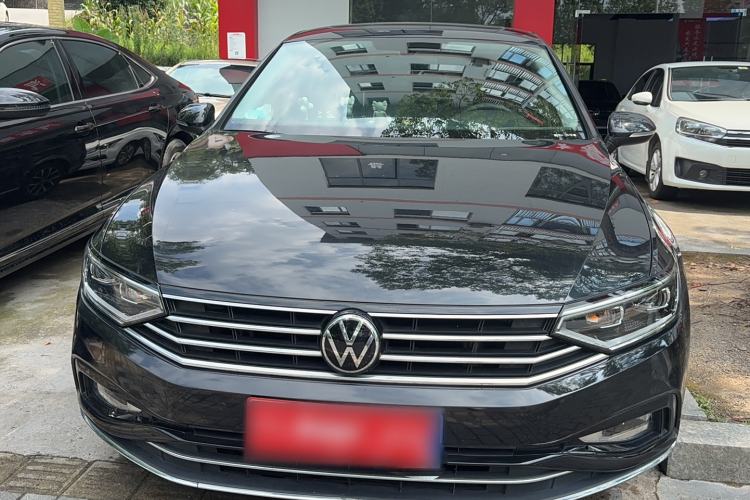 Used Volkswagen Magotan 2020 330TSI DSG Leading Model
