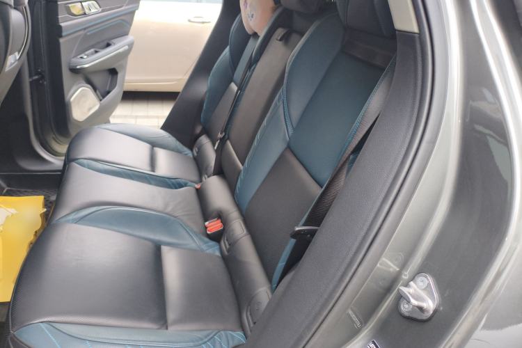 Used Lynk & Co 05 2020 2.0TD Two-Wheel Drive Shine Halo
