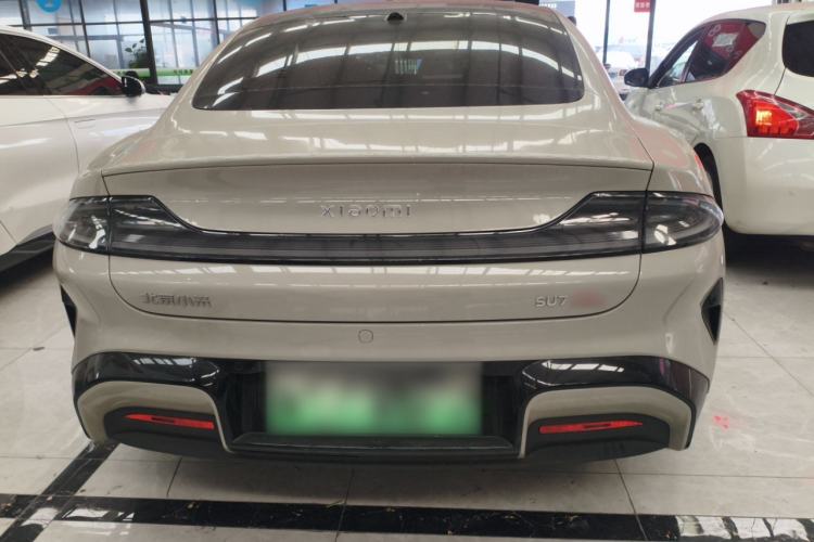 Used  SU7 2024 Four-Wheel Drive Ultra-Long Range Advanced Intelligent Driving Max Edition
