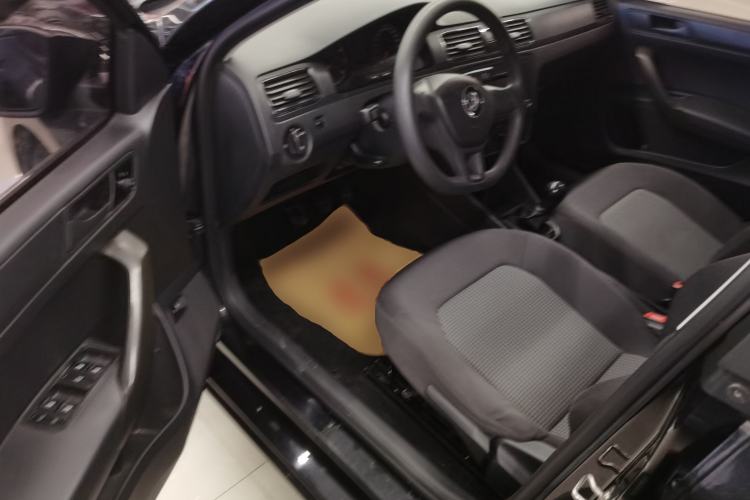 Used Volkswagen Santana 2016 1.4L Manual Fashion Edition
