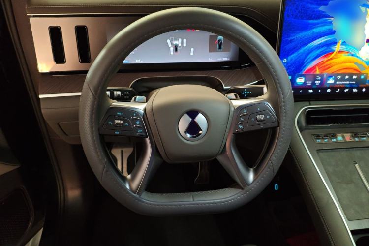 Used Denza N9 2025 Flagship Model