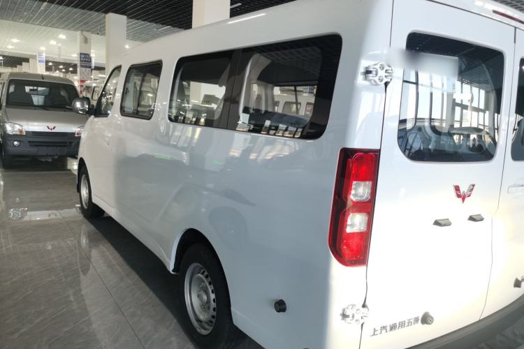 Used Wuling Yangguang 

