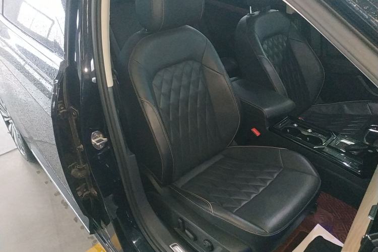 Used Volkswagen Passat 2020 330TSI Luxury Edition China VI