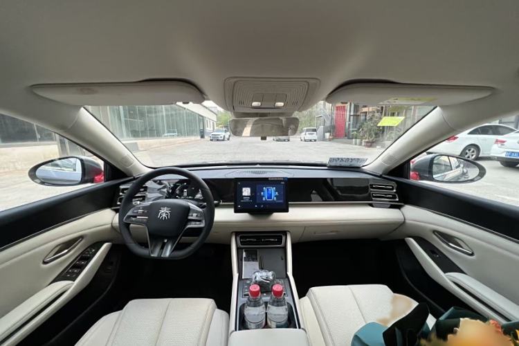 Used BYD Qin L 2024 DM-i 80KM Leading Model
