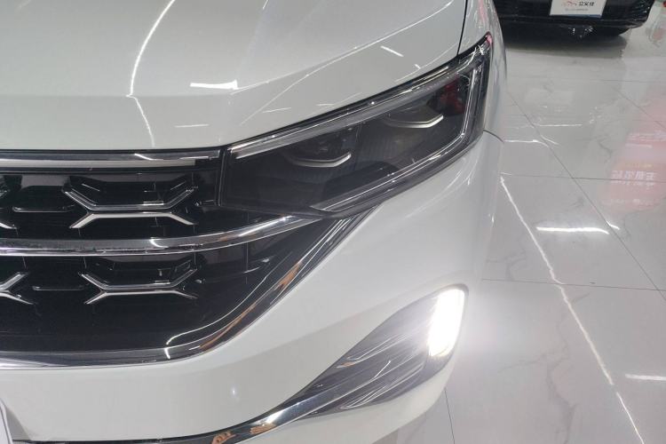 Used Volkswagen Tayron 2023 330TSI Two-Wheel-Drive R-Line High-Energy Version
