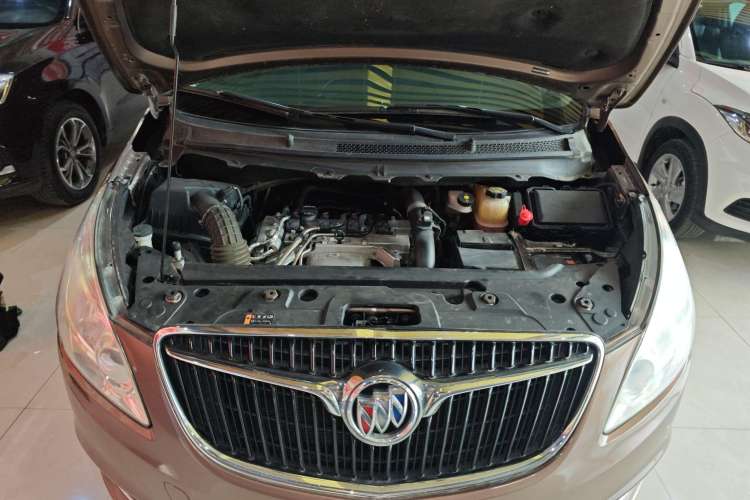 Used Buick GL8 2018 28T Comfort Model China VI Standard
