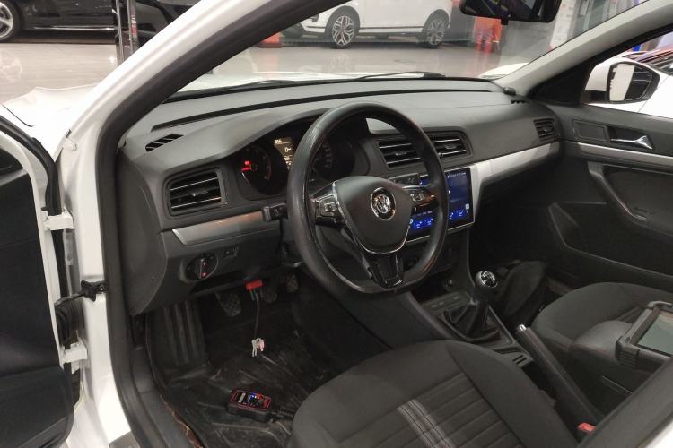 Used Volkswagen Lavida 2019 Lavida Start 1.5L Manual Fashion Edition China VI Standard
