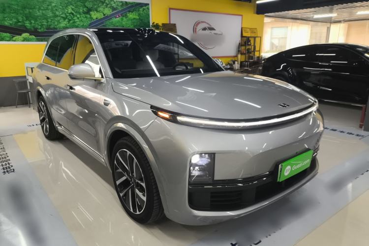 Used Li Auto L8 2024 Ultra Model
